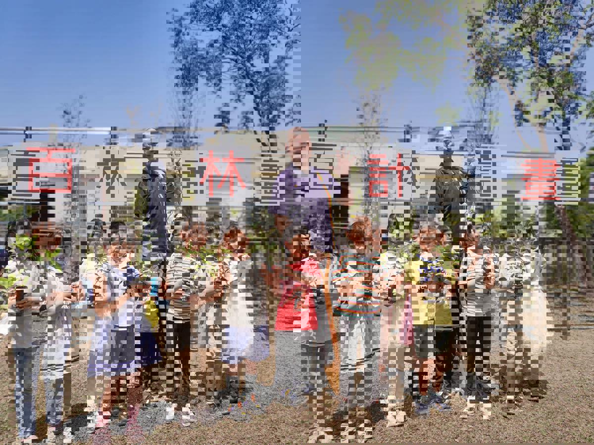 此次歐德百林計畫植樹活動排放約 388 公斤碳量，種下的桂花已超額抵銷一噸碳排放，以科學數據落實淨零目標！