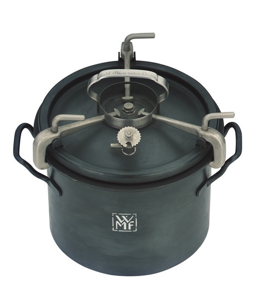 【德式工藝】製造大家都能使用的不鏽鋼產品。WMF
