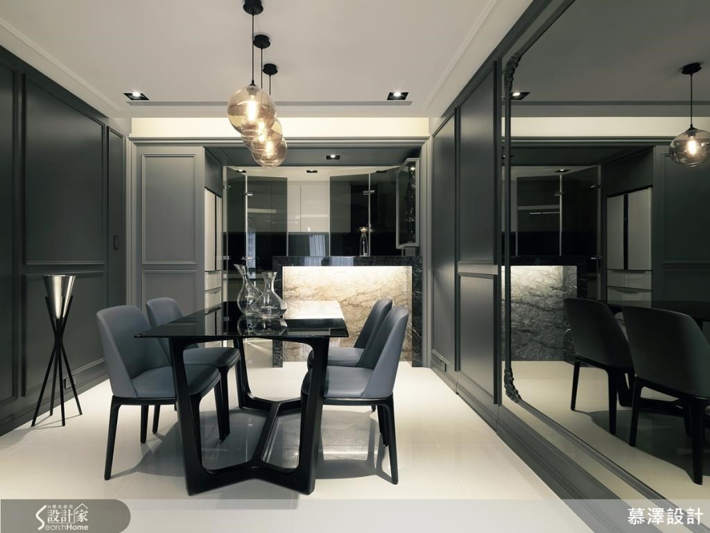 針對屋主喜好,決定跳脫傳統白色古典概念,以深色的線