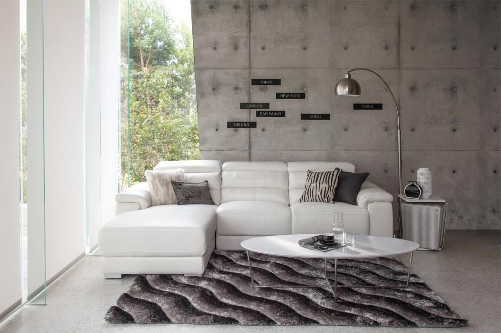 KUKA HOME 貝里尼 L 型全牛皮沙發 ( 原價 $160,000 / 秋意價 $112,000);費利蒙茶几 ( 原價 $16,800 / 秋意價 $11,760 );布朗邊几 + 腳凳 ( 原價 $8,600 / 秋意價 $6,020 ) KUKA HOME 貝里尼 L 型全牛皮沙發 ( 原價 $160,000 / 秋意價 $112,000);費利蒙茶几 ( 原價 $16,800 / 秋意價 $11,760 );布朗邊几 + 腳凳 ( 原價 $8,600 / 秋意價 $6,020 )