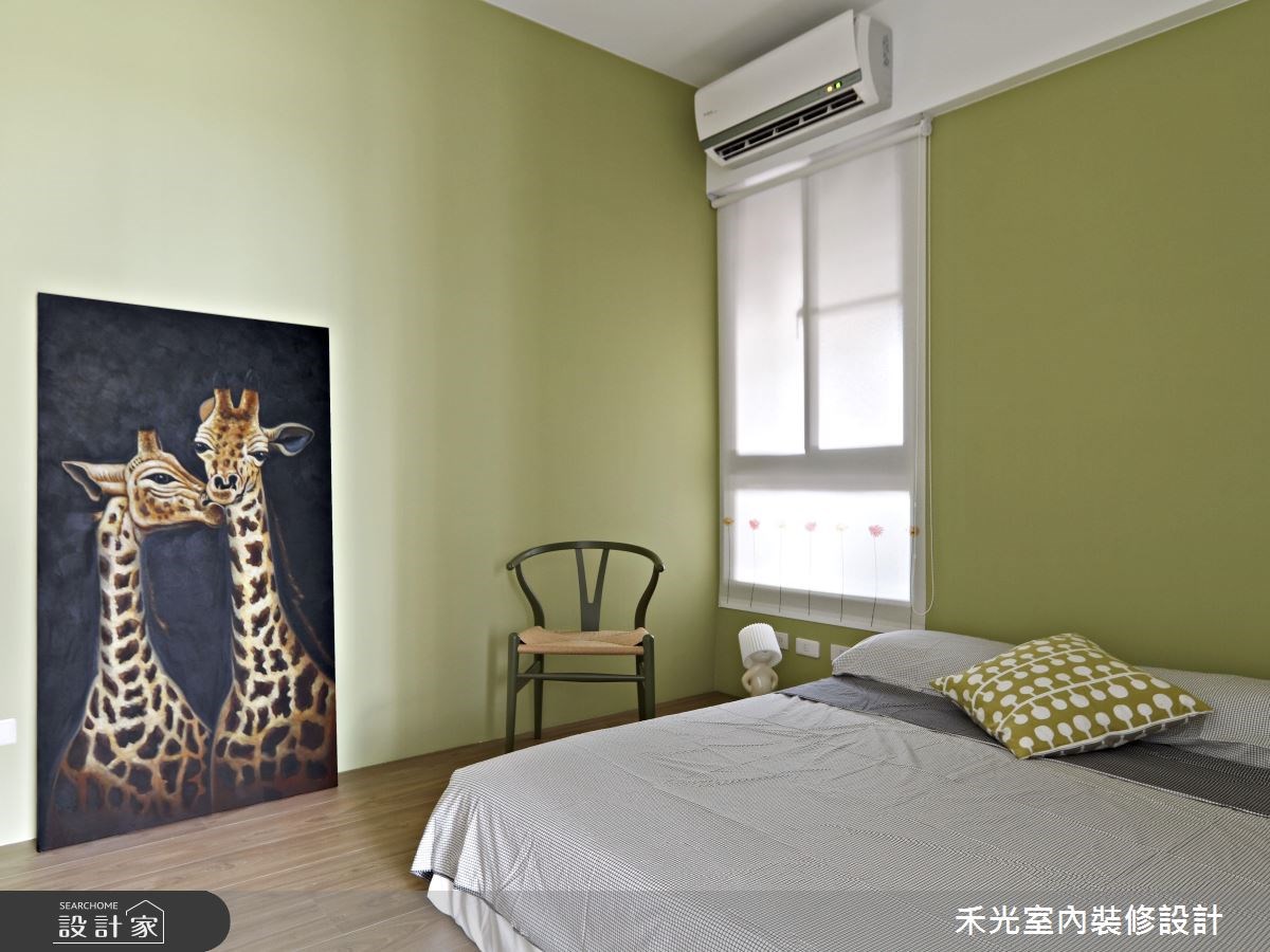 誰說純白才打造出輕盈通透的居住空間,位於新北市淡水