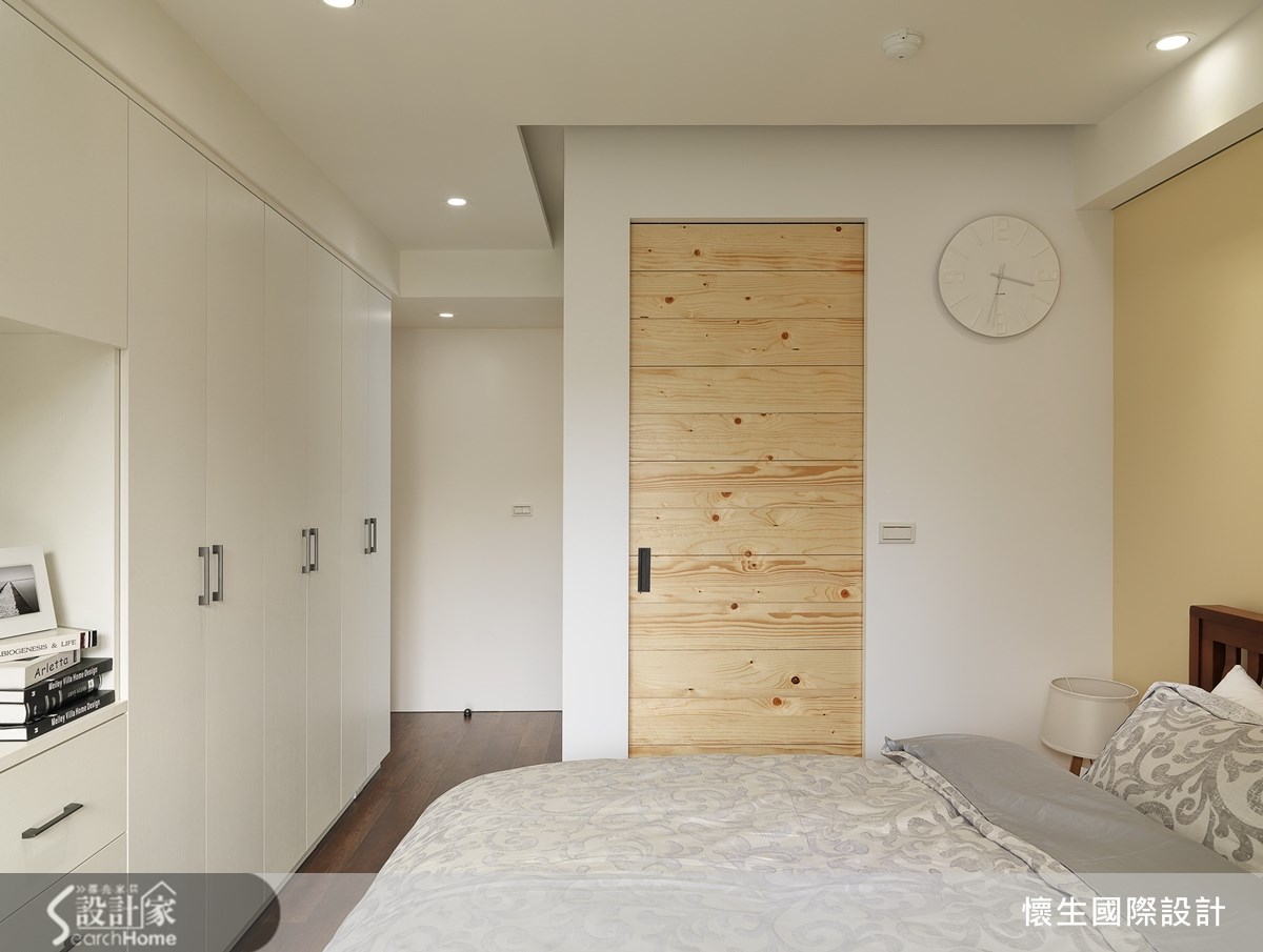 本案例位於台北市,空間坪數 35 坪,屬於老屋改建的案