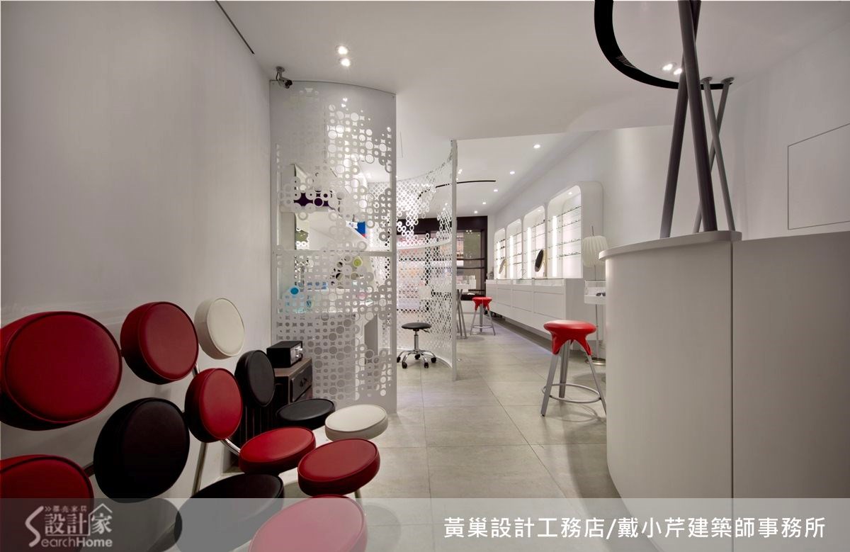 一間經營 20 幾年的眼鏡行,擁有滿滿的人情味使人記憶