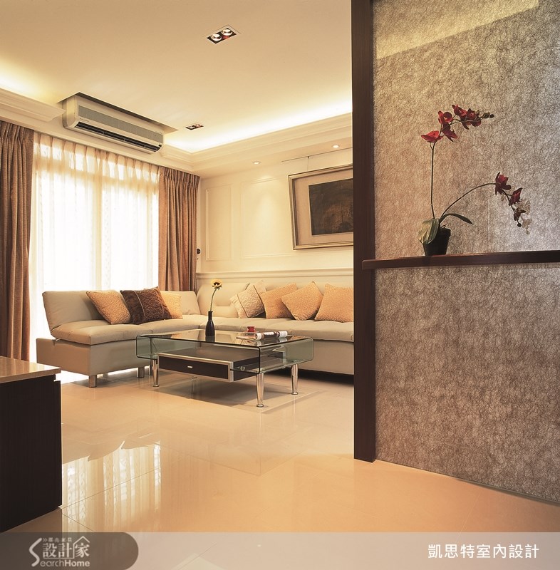 位在台北市士林區這處的美宅空間, 35 坪空間擁有 3