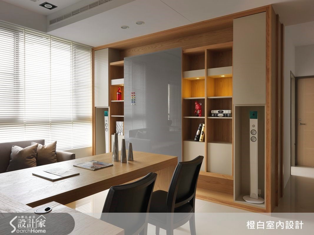即將退休的屋主夫婦、與兒子共同生活,喜歡簡單空間、