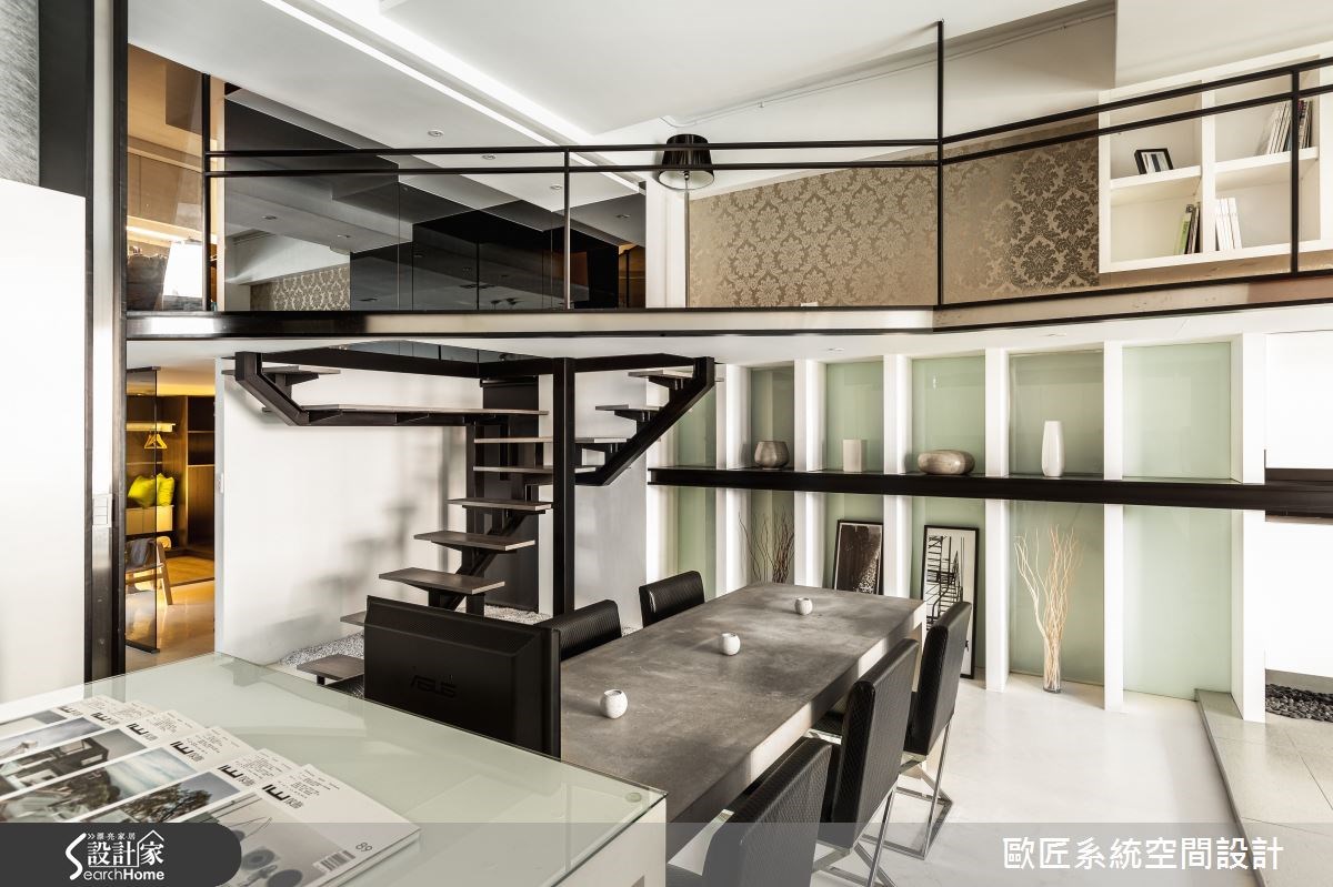 來到台北市景美的一家系統家具門市,在這 35 坪的內部