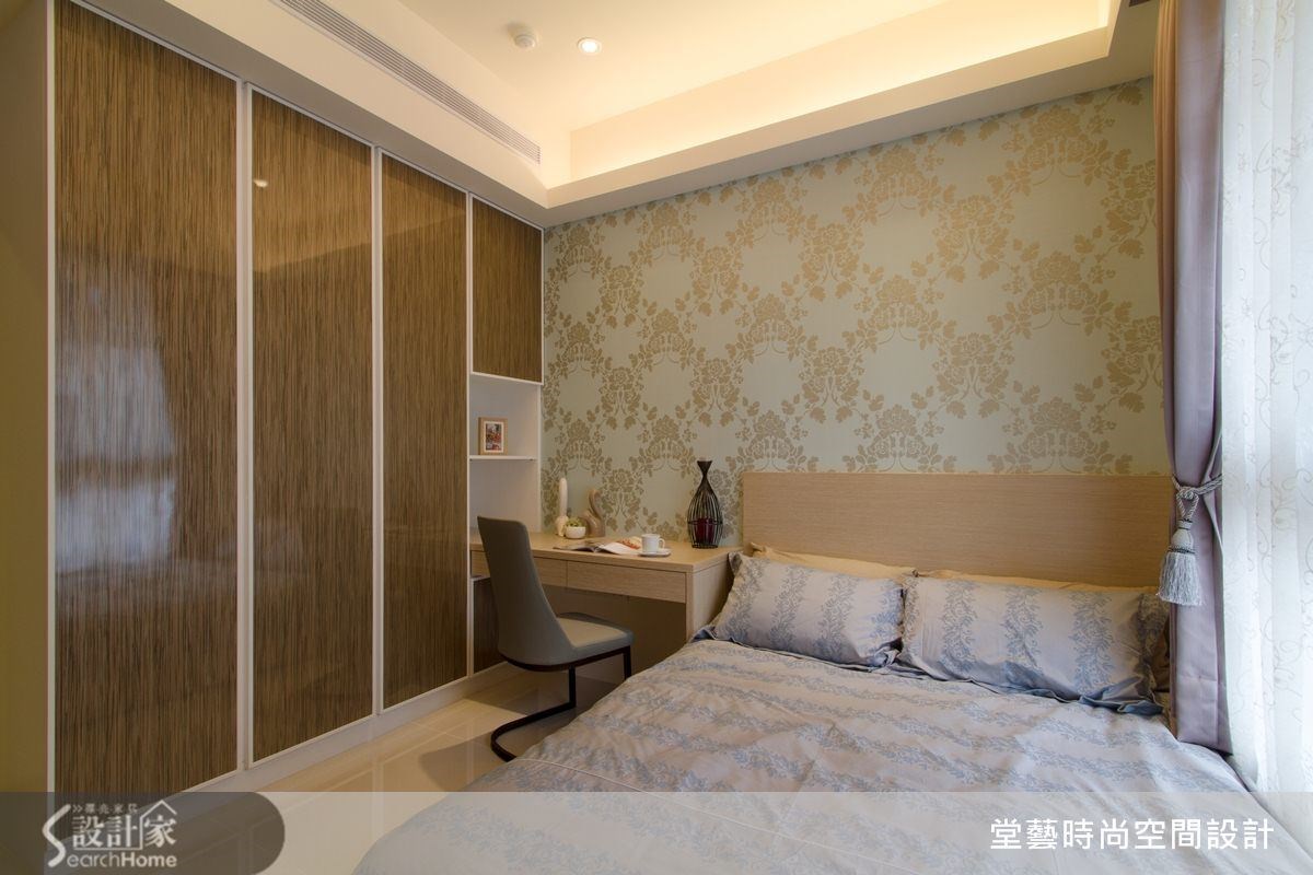 首次見面就一見如故、牽起雙方的合作緣分,設計師藉著