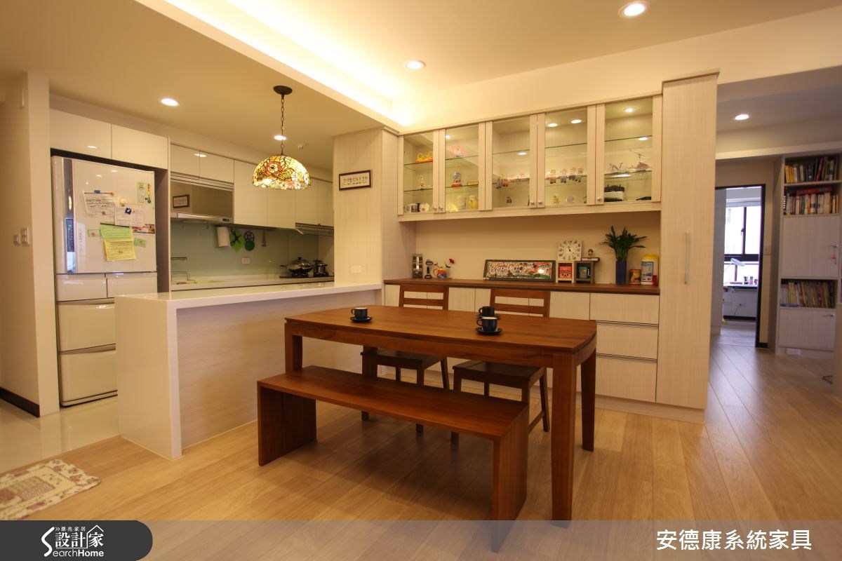 台中市南區有一間 38 坪屋宅,屋主曾旅居國外,對於空