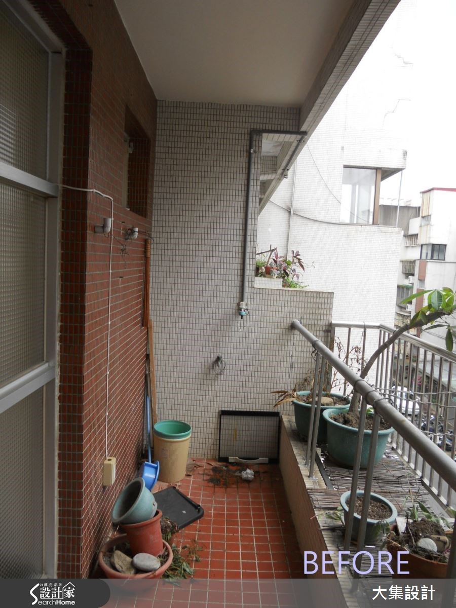 超過 15 年的老屋舊式磚牆、採光不足,無法滿足一家四