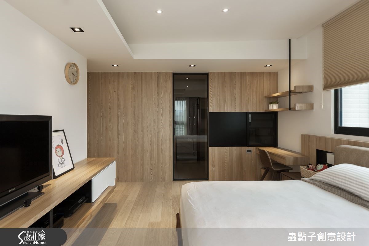 新北市板橋區的 30 坪屋宅,是一位動畫工作者的家,有