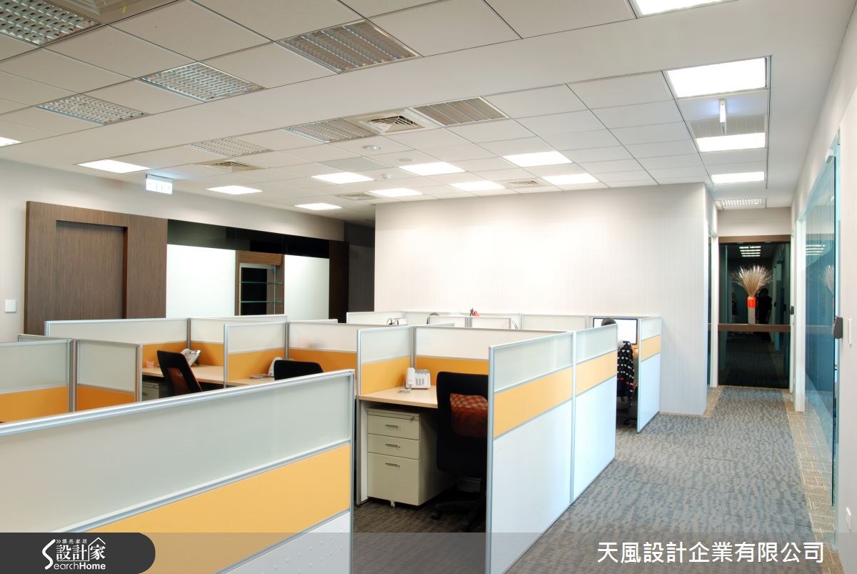 來到台北市內湖區的 122 坪商業空間,公司主要經營生