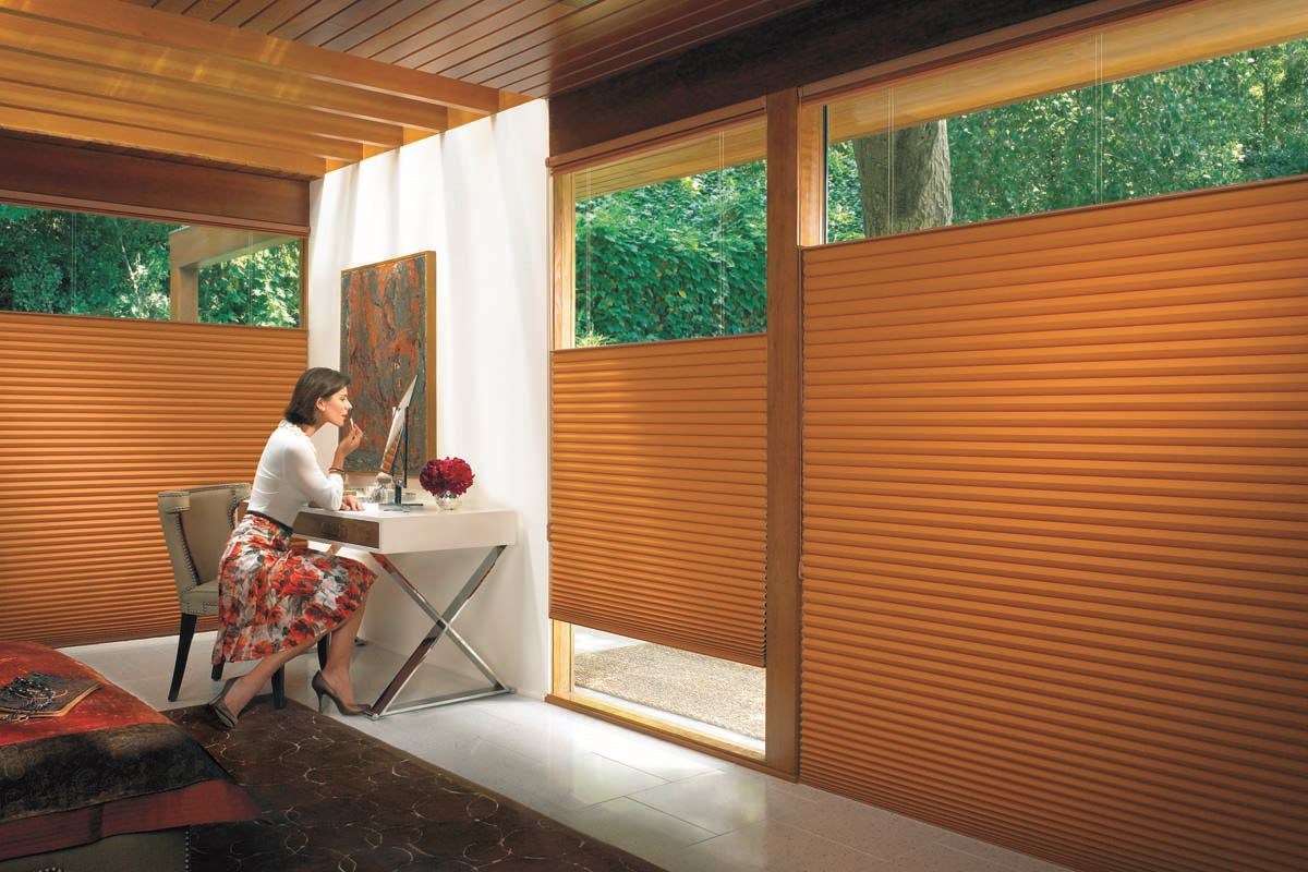 HunterDouglas 陶板、金屬板材或遮陽窗簾,屢屢被鑲嵌