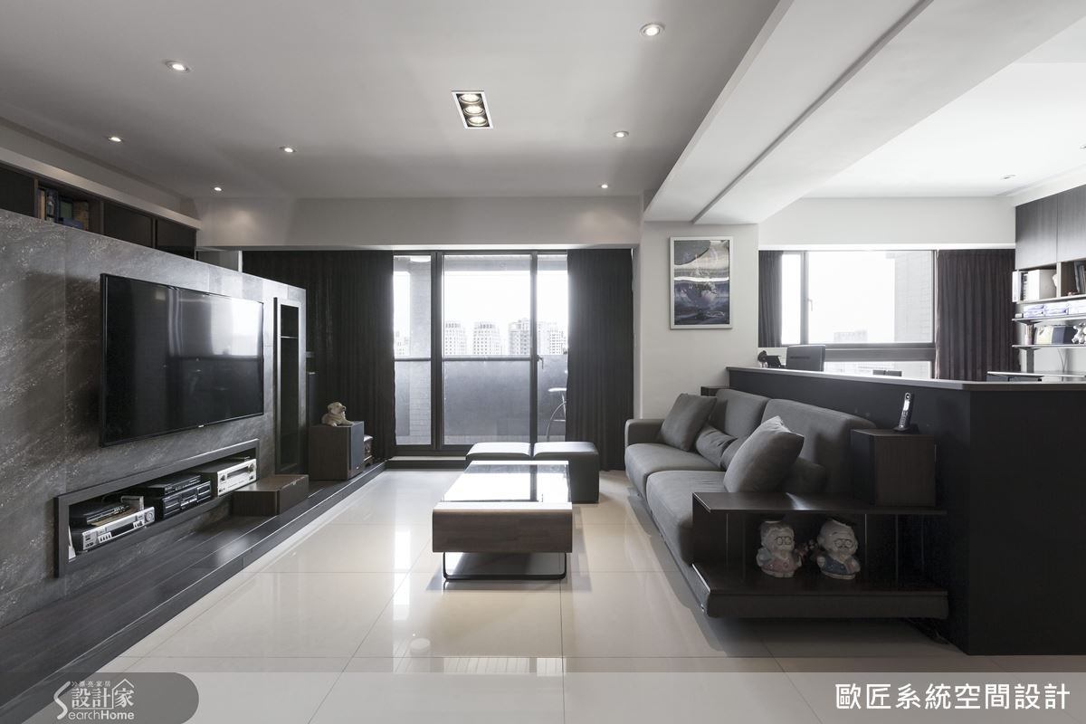 位於新竹縣竹北的30坪新成屋。屋主本身是工程師,購入