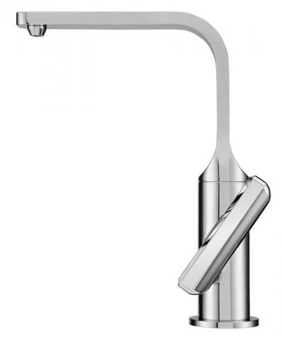 廚下型電解離子整水器_龍頭:無鉛材質極簡造型龍頭,避免日久使用溶出重金屬成分,在保障飲用水安全下兼備都會空間概念美學。 圖片提供_千山淨水 廚下型電解離子整水器_龍頭:無鉛材質極簡造型龍頭,避免日久使用溶出重金屬成分,在保障飲用水安全下兼備都會空間概念美學。 圖片提供_千山淨水