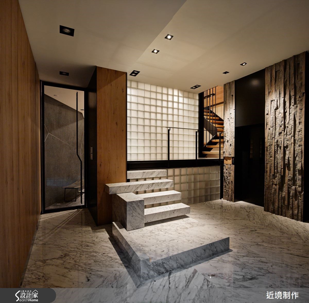 人生如戲,家就是生活的舞台也是劇場,玄關、餐廳、客
