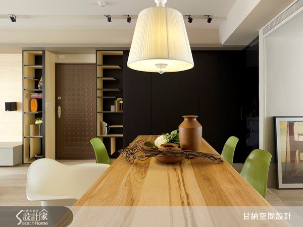 位於桃園南崁的 28 坪居宅,屋主為科技業人士,在台北