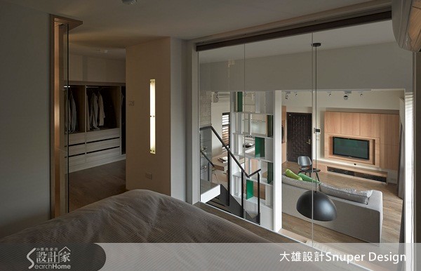 一間 24.6 坪新成屋,是屋主夫妻與心愛寵物的樂活空間