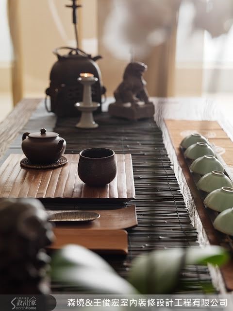軟裝佈置,對空間影響甚鉅,對岸精裝的高樓層現代宅邸