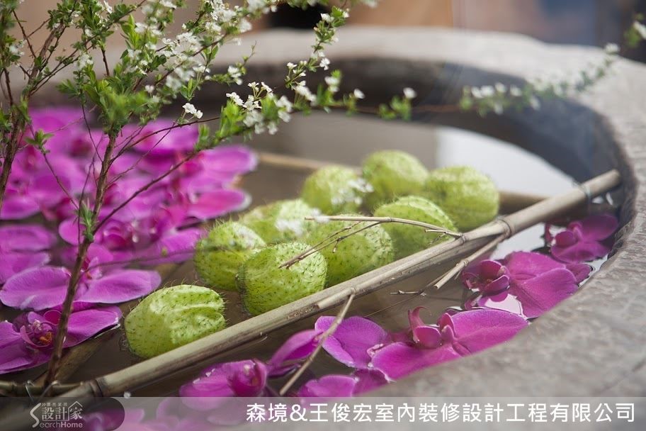 軟裝佈置,對空間影響甚鉅,對岸精裝的高樓層現代宅邸