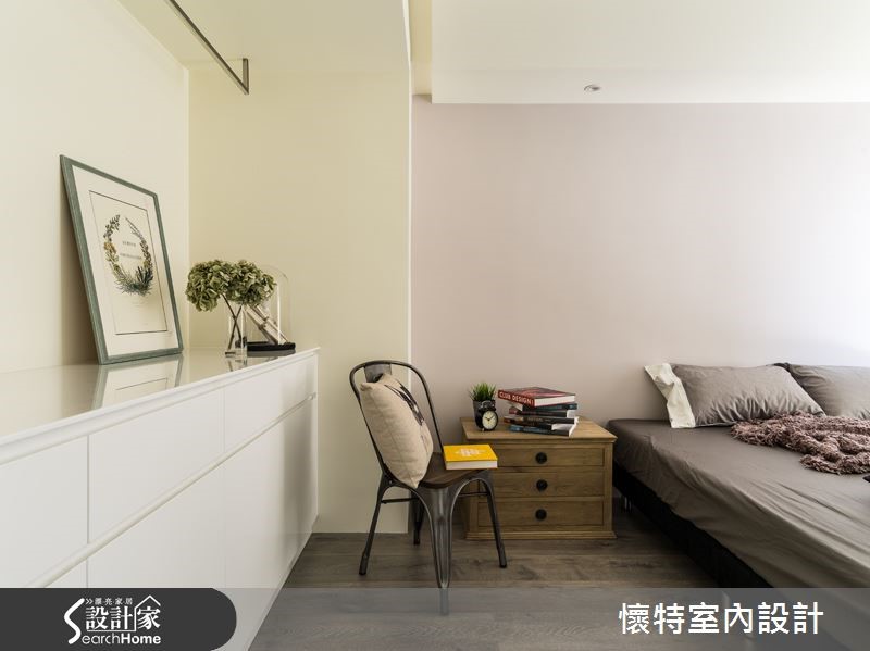 我們今天來到位在台中市區這間 35 坪的現代風居家空間