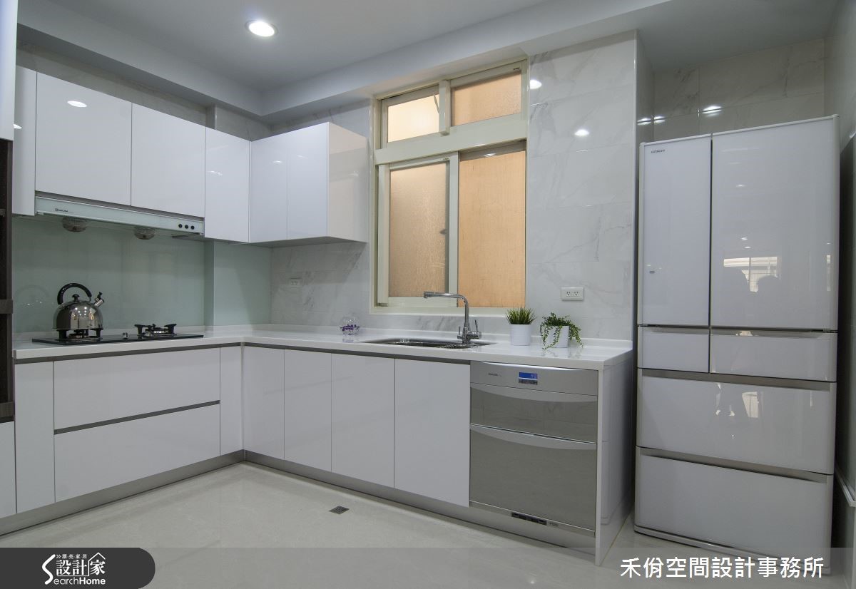 今天小編要帶大家來看的是一幢老屋改造案例,在還沒改