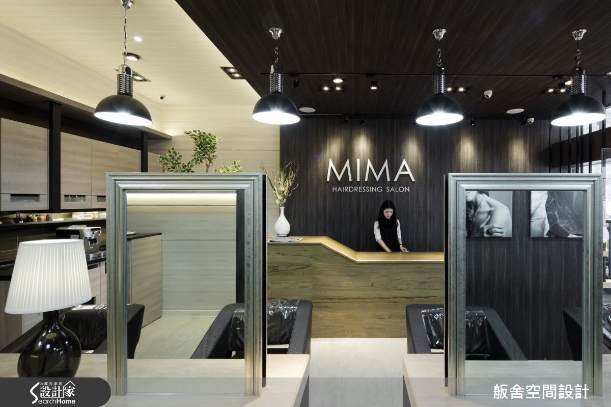 位於新北市的「MIMA」髮廊,空間以混搭風為基調,並透