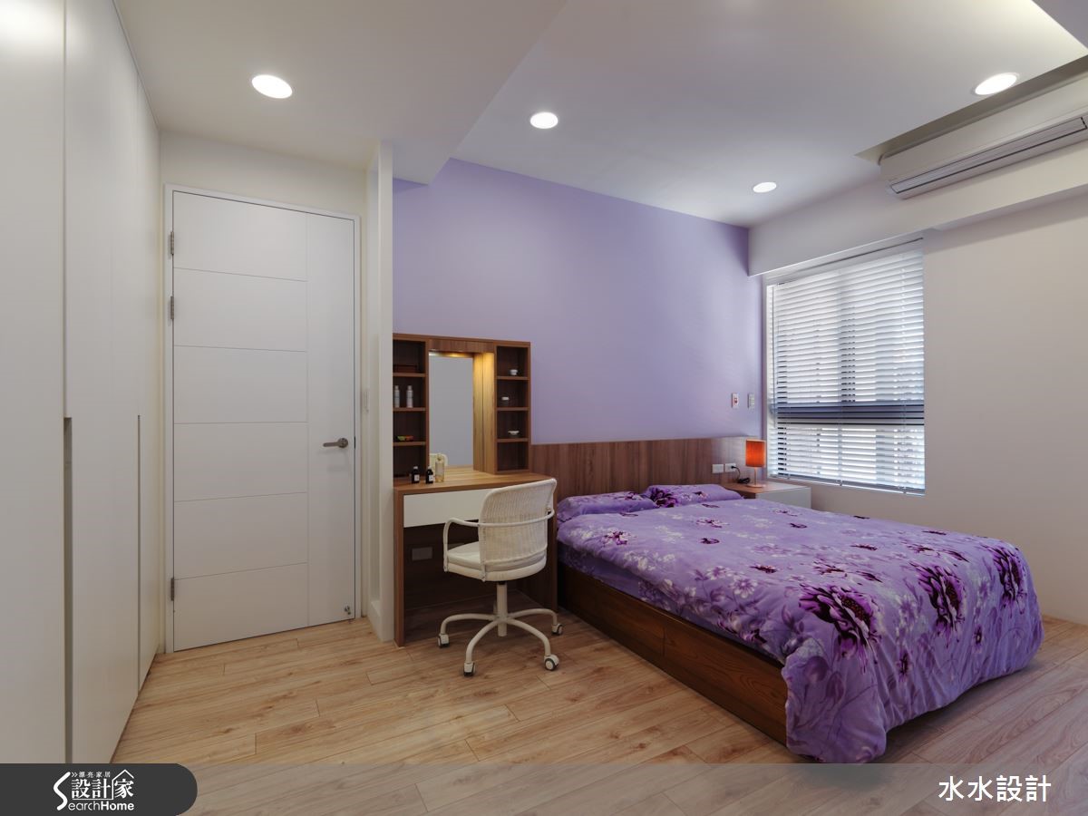 位於新北市新莊的 35 坪居家,屋主夫妻為教職人員,一