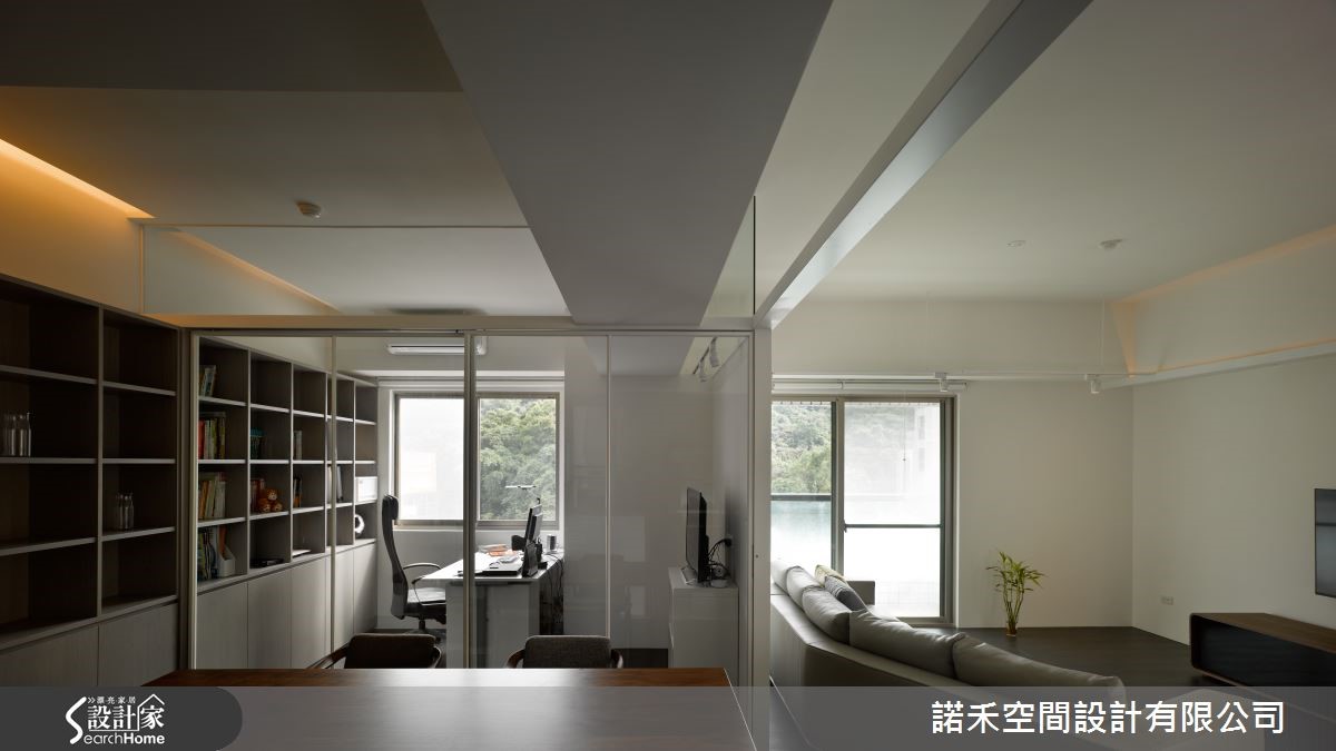 位於內湖的 35 坪空間,為屋主夫妻和孩子的共同居家,