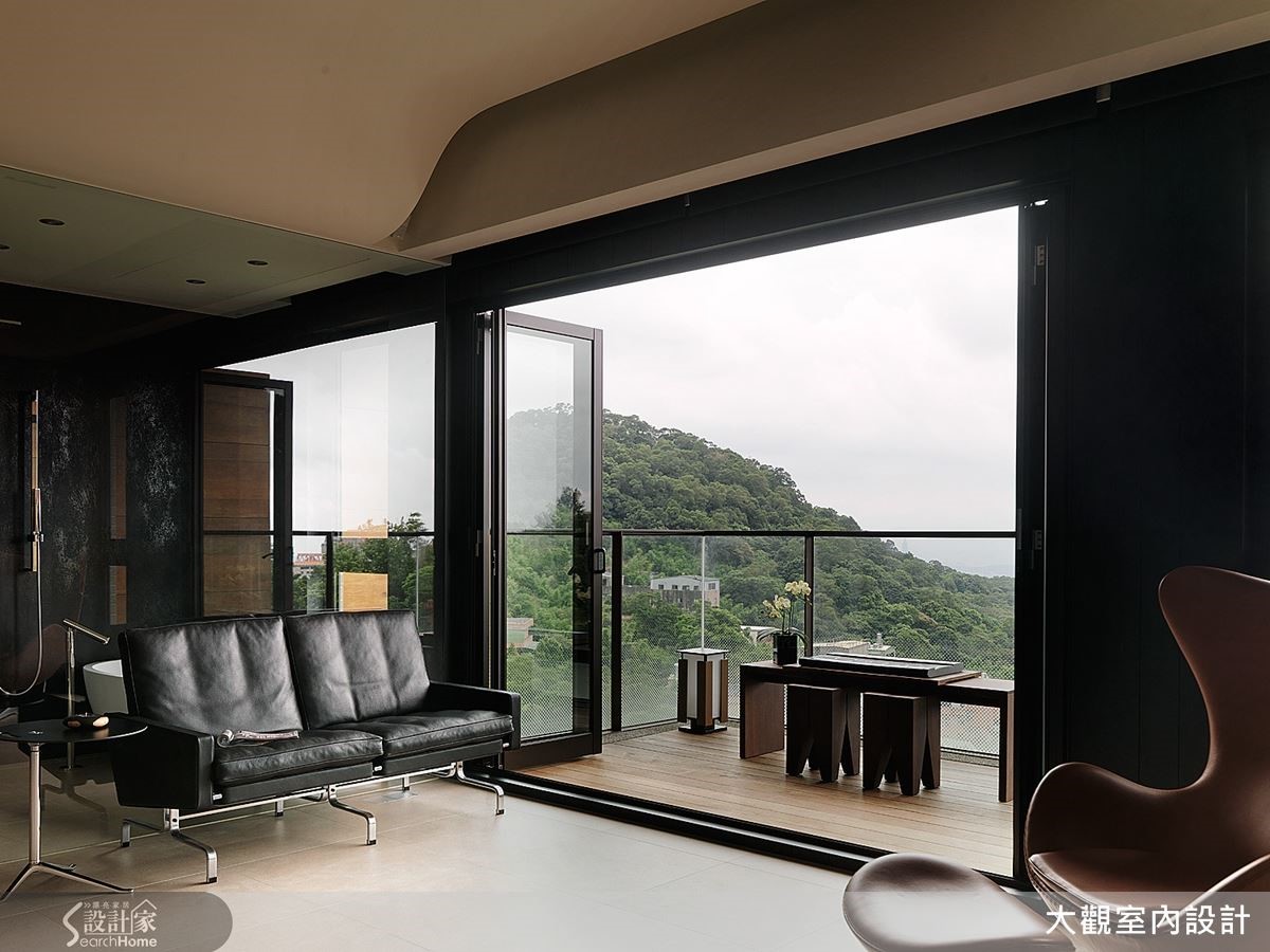 雖是山上渡假小屋,但屋主不想因只是短暫停留,而遷就