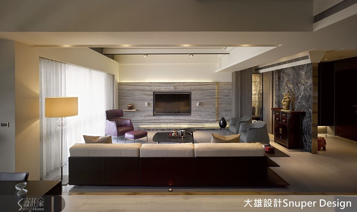 融合Loft風語彙,重現結構之美,透過開放格局與豐富素材,展現大宅風範。 融合Loft風語彙,重現結構之美,透過開放格局與豐富素材,展現大宅風範。
