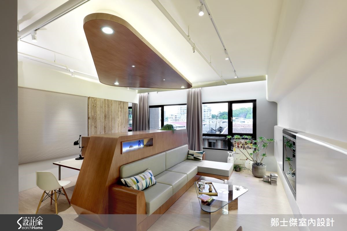 一個人住最大的樂趣即是可以隨心所欲,在設計裝潢上亦