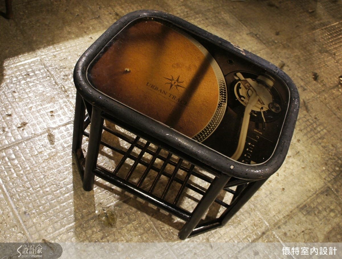 老屋改造殊屬不易,但懷特室內設計的林志隆設計師,卻