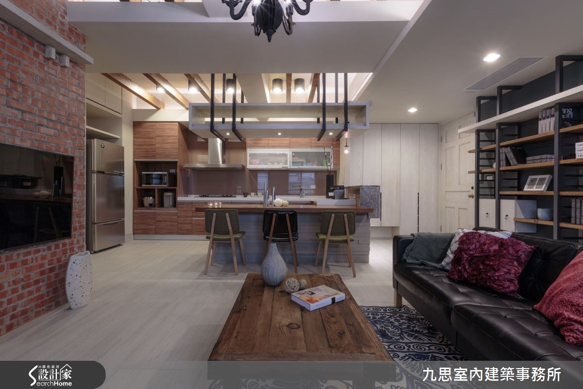 Loft 風裝潢對多數人來說肯定不陌生,寬敞與挑高設計