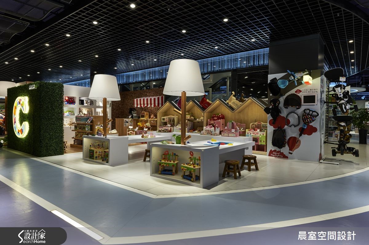 位於台北市中山區的「Carycreative」幼兒產品專賣店,