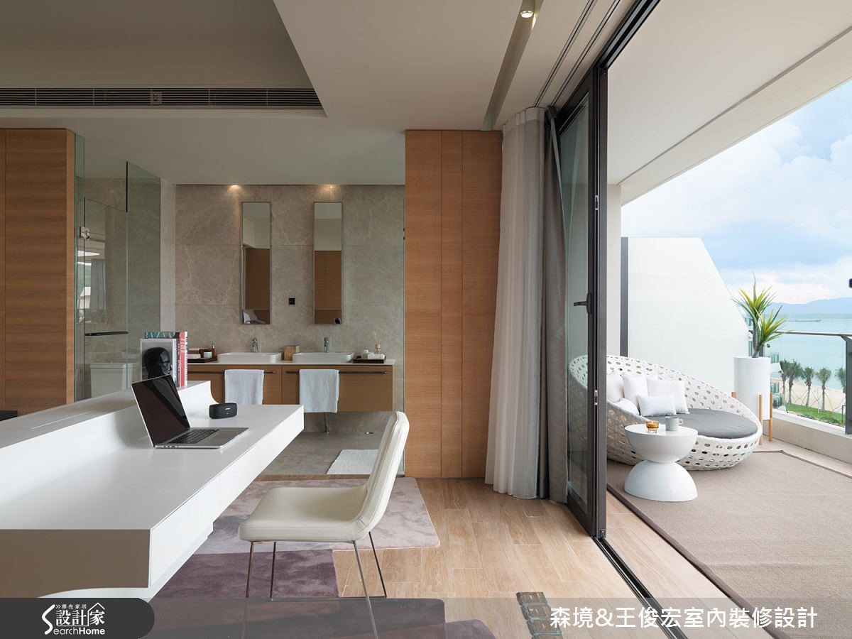 擁有一片海,是事業有成的屋主夫妻的夢想。於是在深圳