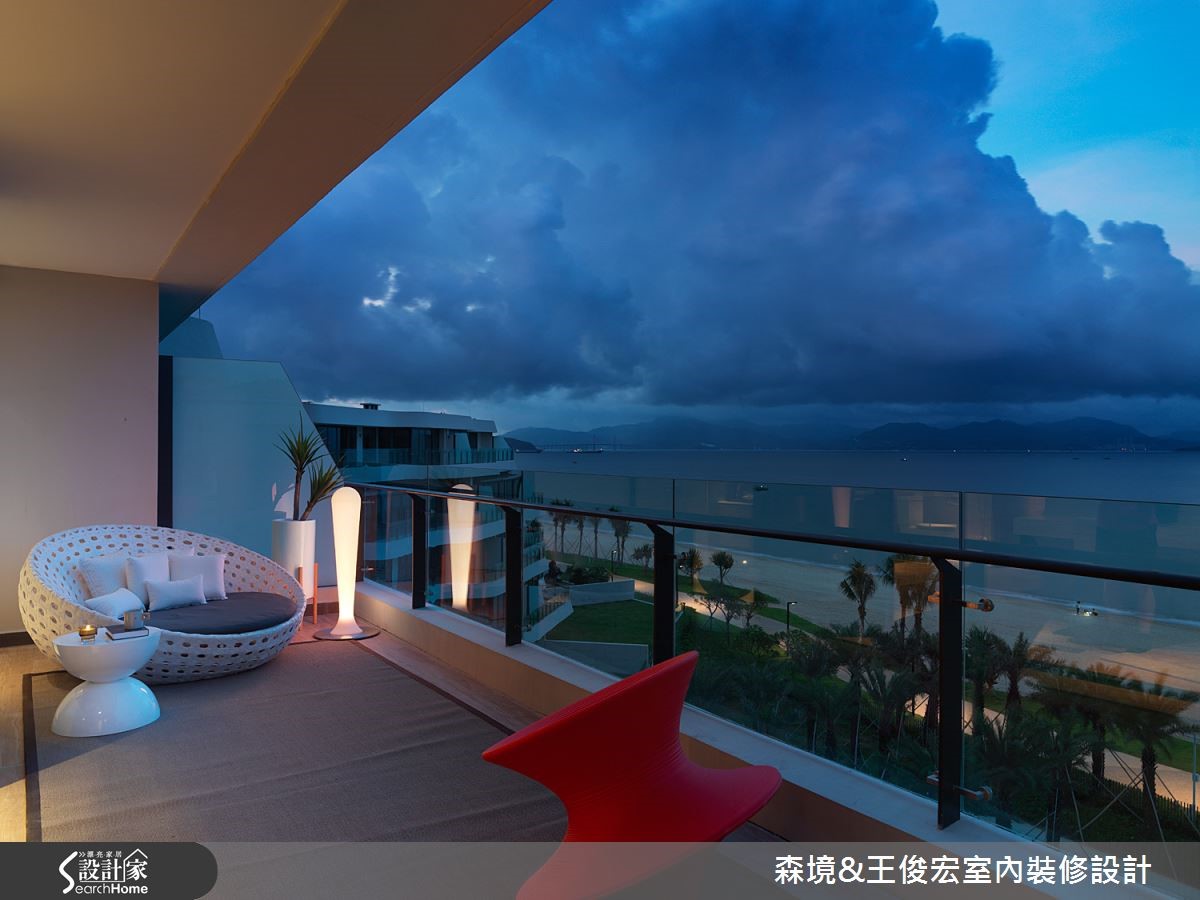 擁有一片海,是事業有成的屋主夫妻的夢想。於是在深圳