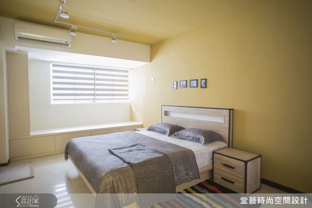屋主是個年輕的科技業型男,而這室內約 20 坪左右的公