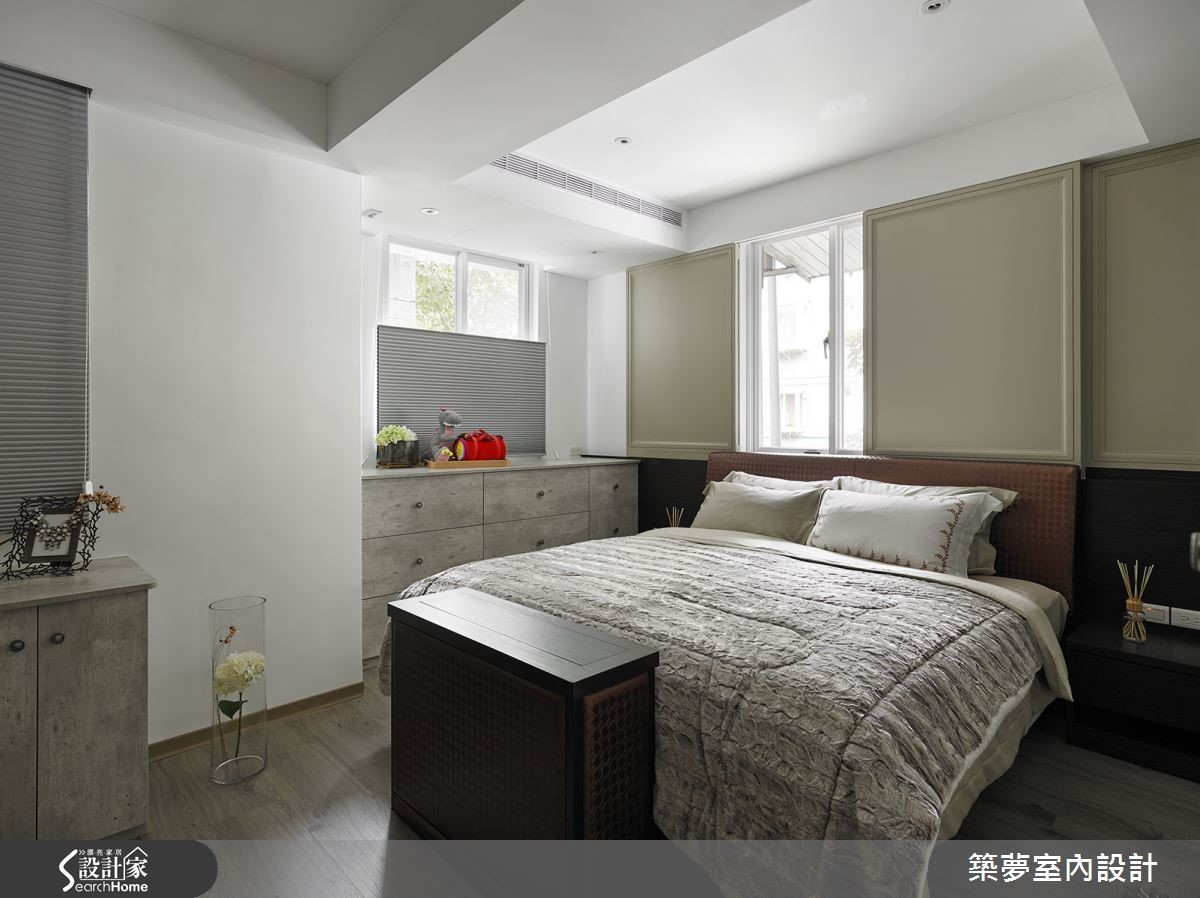 新婚生活,講究契合度。台北市的 25 坪老屋,是一對年