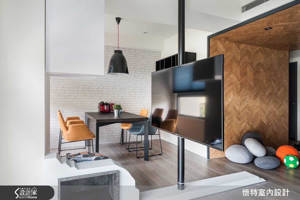 座落於台北市,原本為三房格局的 28 坪新成屋,屋內空
