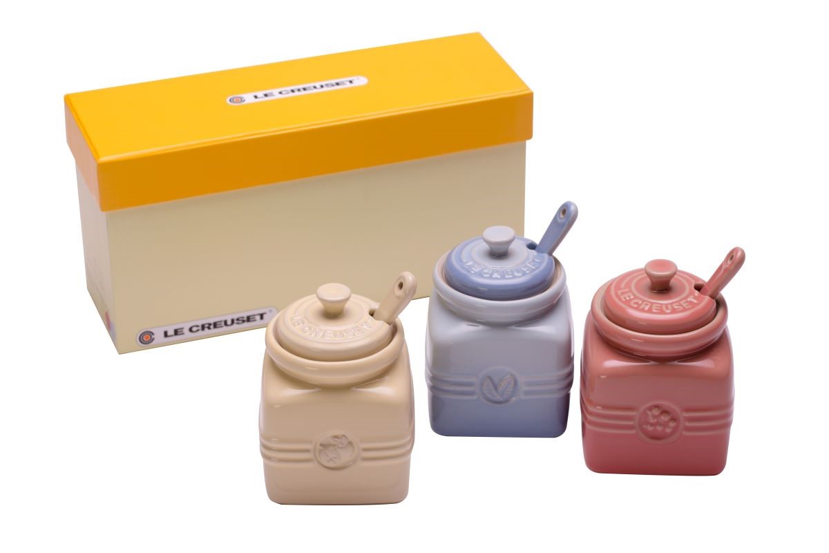 為了紀念90週年這個重大的里程碑,LE CREUSET將於9/17
