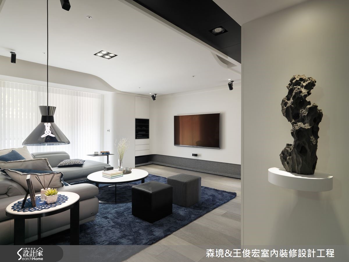 坐落新北中和的 60 坪現代風宅邸,在設計師的匠心獨運