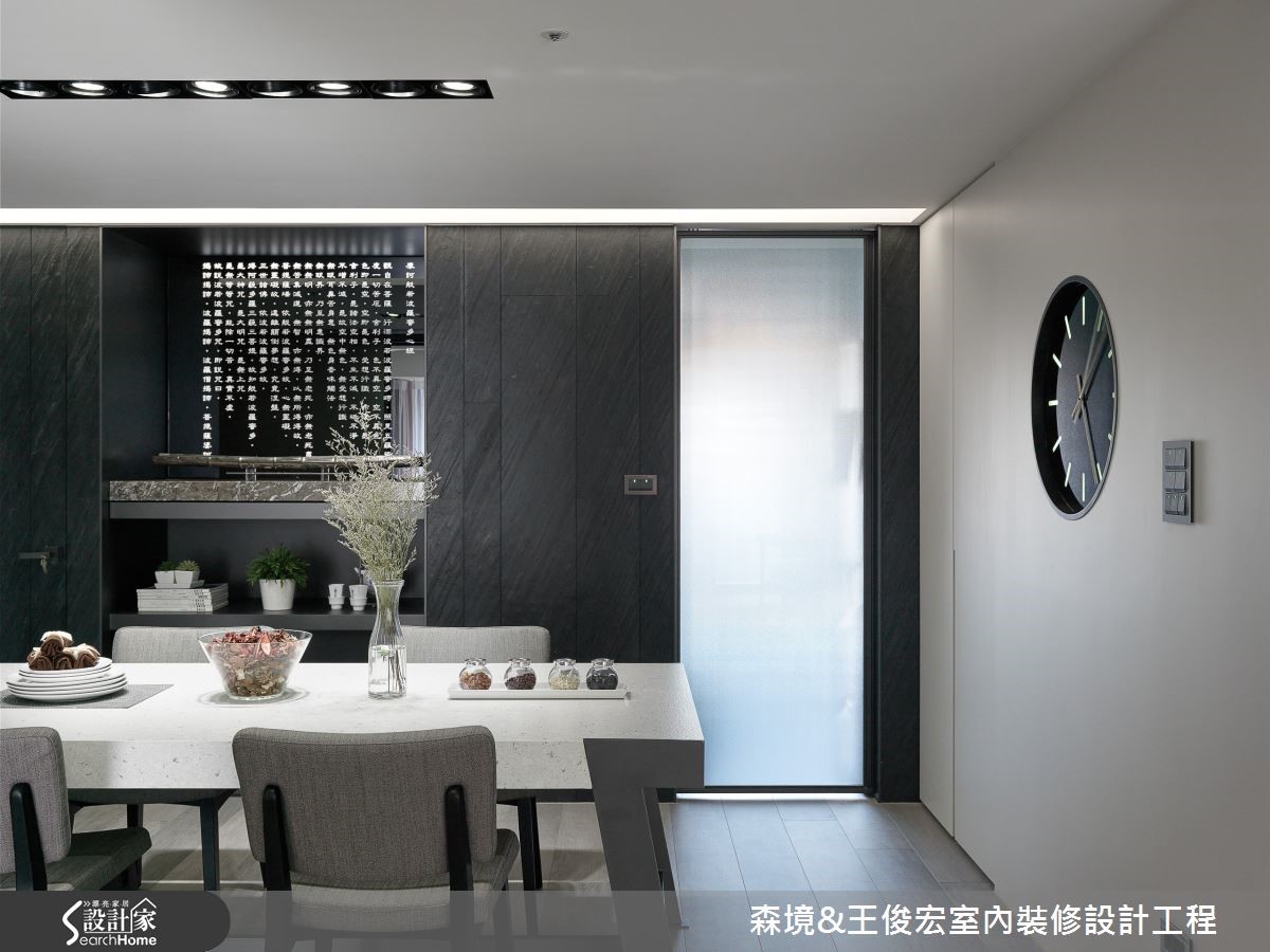坐落新北中和的 60 坪現代風宅邸,在設計師的匠心獨運