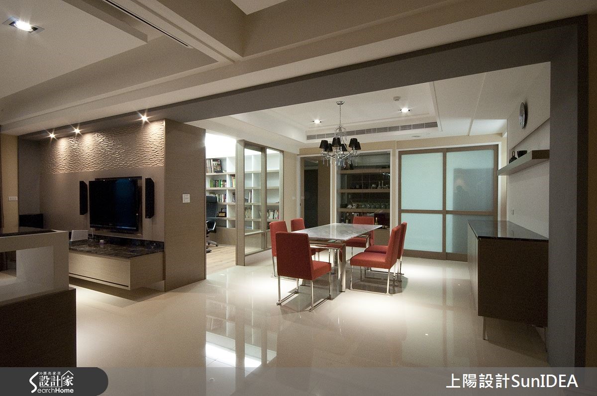坐落在新北市林口區的 50 坪居宅,位於高樓層並坐擁絕
