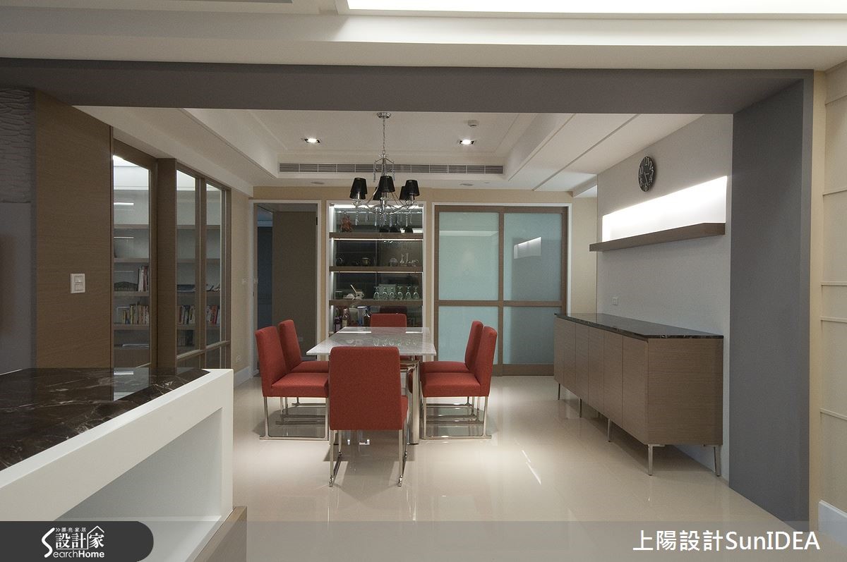 坐落在新北市林口區的 50 坪居宅,位於高樓層並坐擁絕
