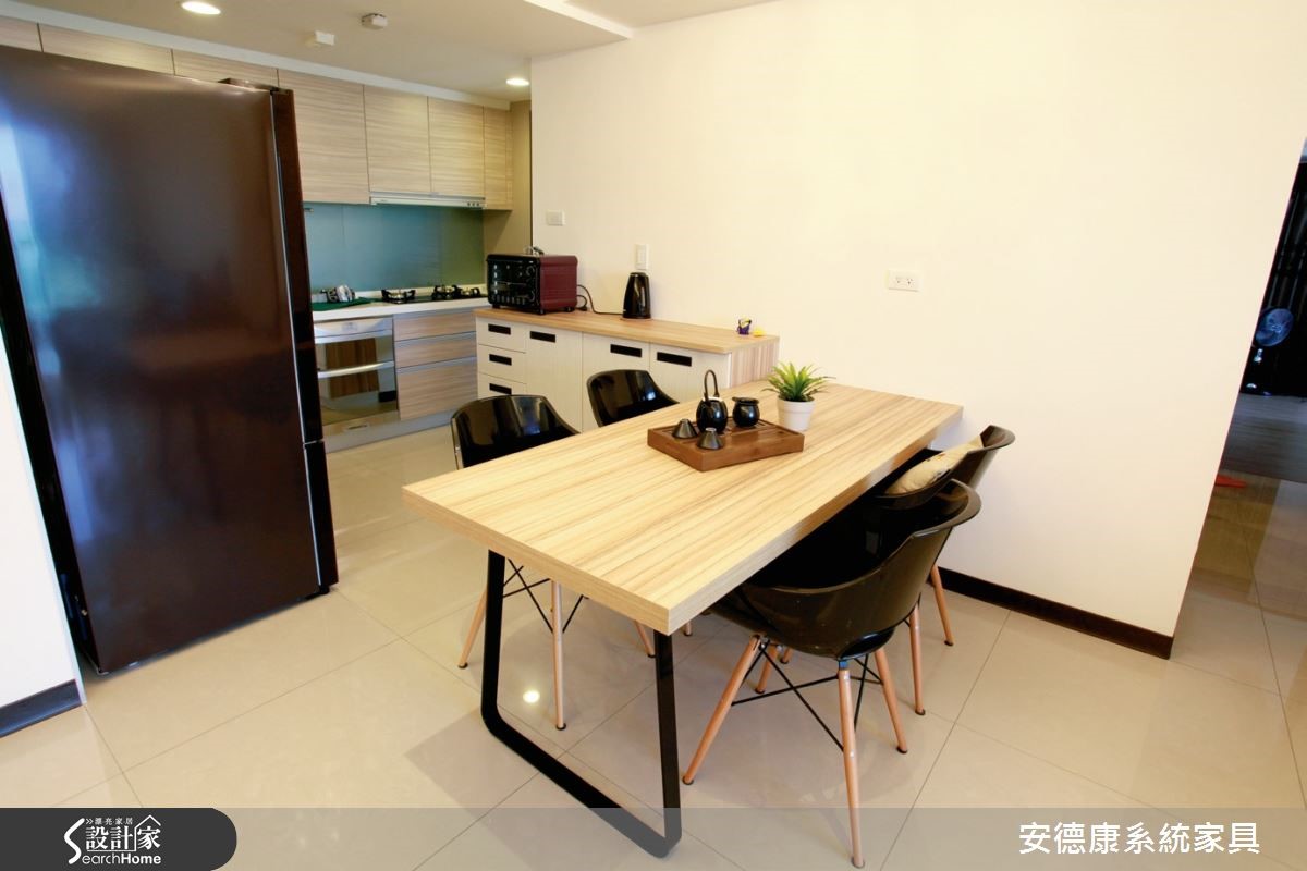 位於台中市南區的 4 口之家,但由於屋主並未長期待在