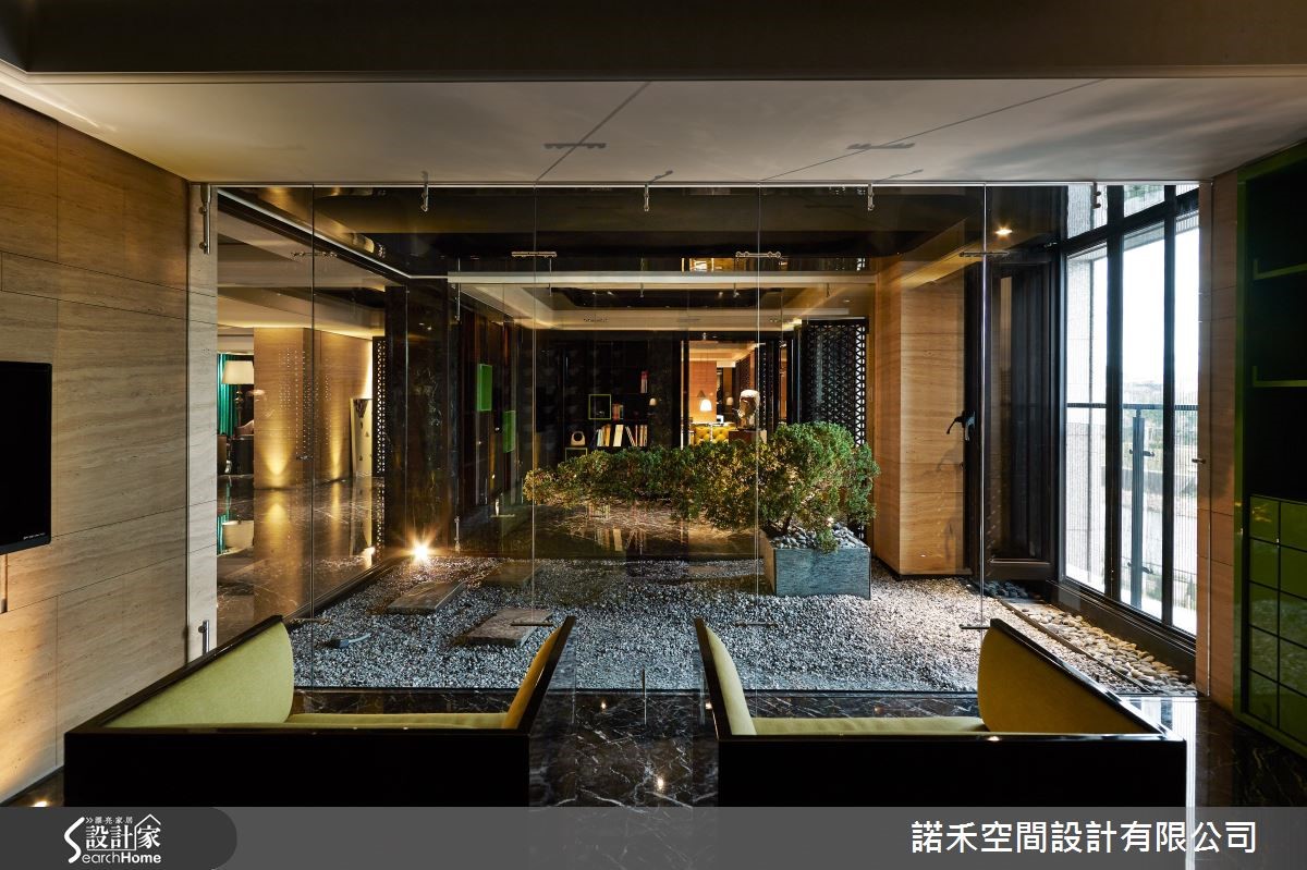 三戶打通 250 坪的大尺度住宅,顛覆奢華定義,以《紅