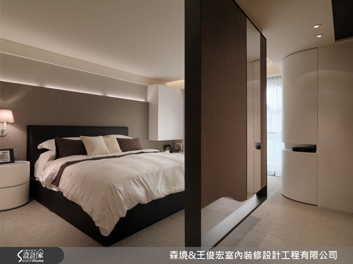 老房子的問題多半出在採光、通風不良,或格局、動線不