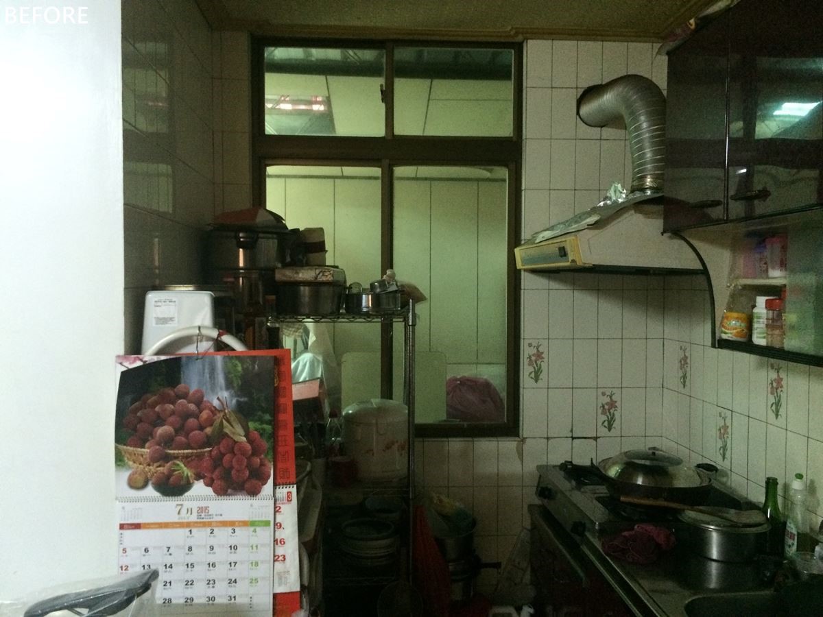 過去離家到外地求學租屋,居住的小套房沒有廚房與餐廳