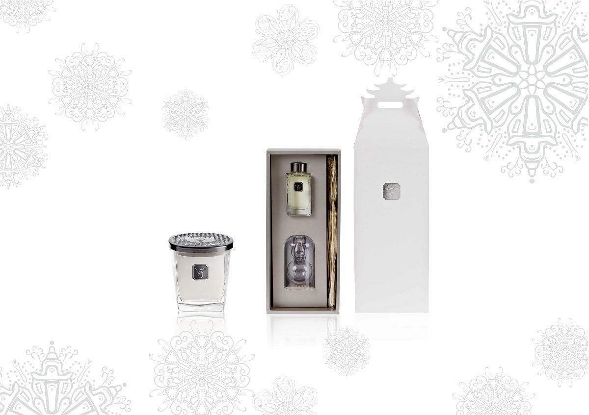 冰心葫蘆(小)、擴香竹禮盒&香氛蠟燭190g(耶誕禮讚推薦價NT$4,670。)圖片提供_宜佳國際有限公司 冰心葫蘆(小)、擴香竹禮盒&香氛蠟燭190g(耶誕禮讚推薦價NT$4,670。)圖片提供_宜佳國際有限公司