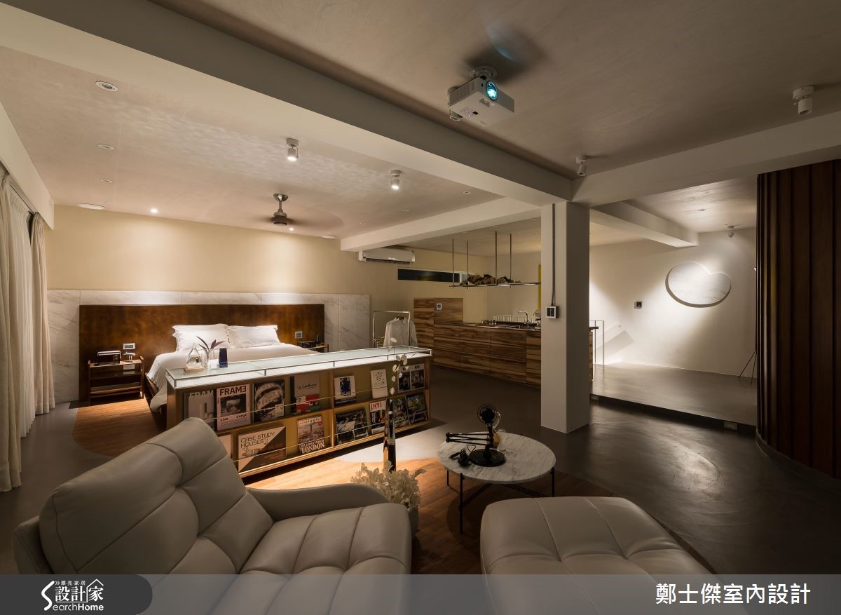30 坪的居宅,座落於台灣北部濱海處,是身為家庭主婦